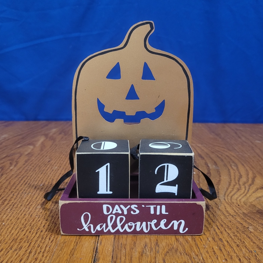 Primitives by Kathy Days 'Til Halloween Jack O'Lantern Countdown Blocks Decor